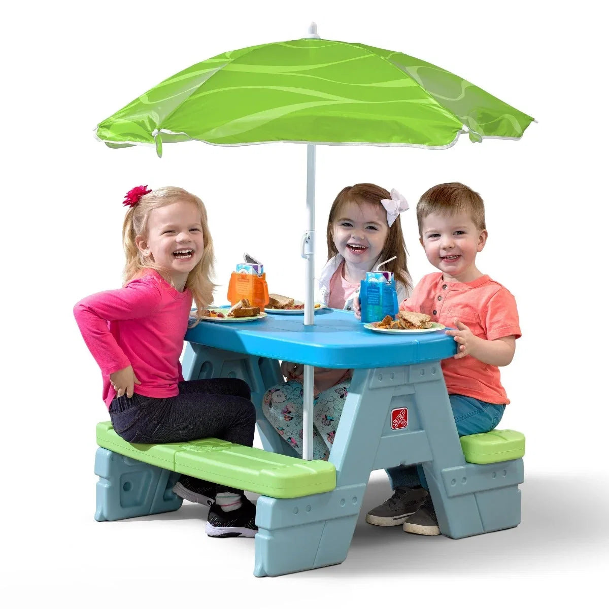 Sun & Shade Picnic Table With Umbrella™